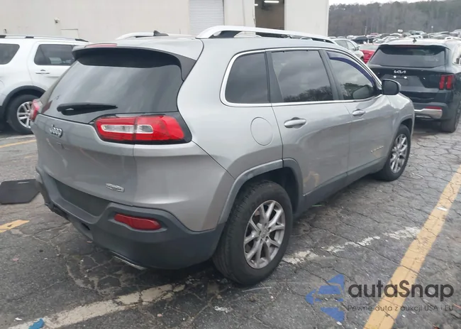 1C4PJLCS1FW553904: 43961853