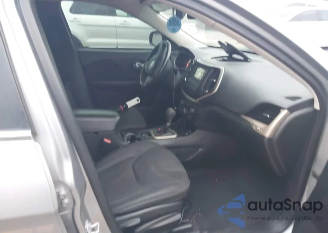 1C4PJLCS1FW553904: 43961853