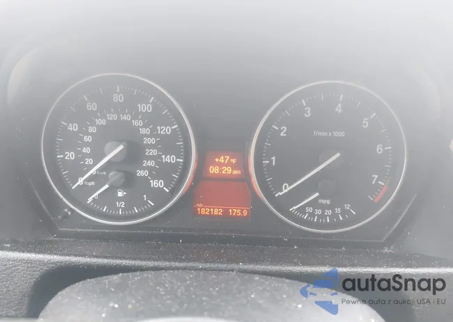 WBAVM1C58DVW44813: 43961855