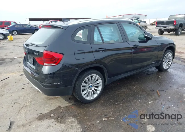 WBAVM1C58DVW44813: 43961855