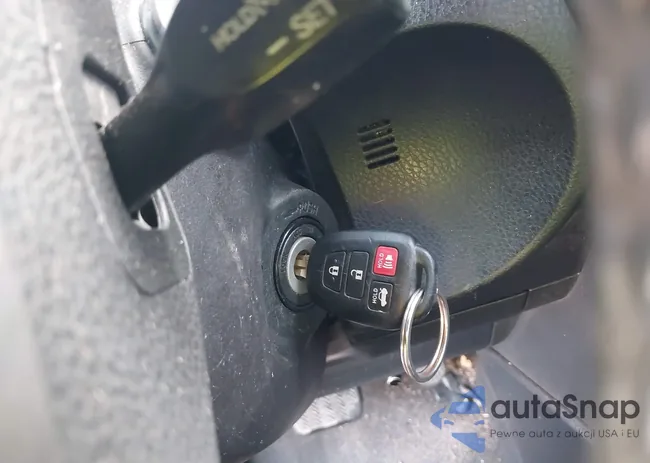 2T1BURHE1JC036062: 43961883