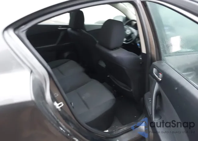 JM1BL1V80C1591207: 43961986