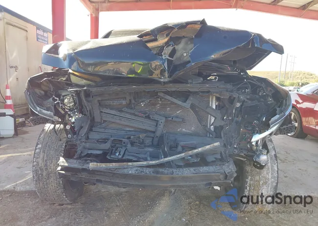 1GNSCBKC3JR171137: 43962016