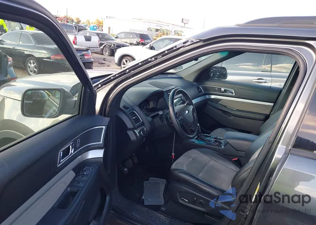 1FM5K7D81HGA86653: 43962063