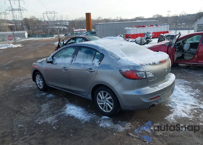 JM1BL1V82C1607763: 43962256