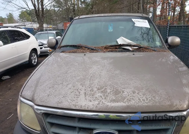 1FTRW07L42KB79303: 43962266