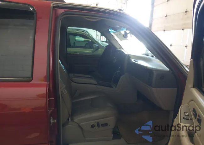 3GNFK16Z84G338707: 43962320