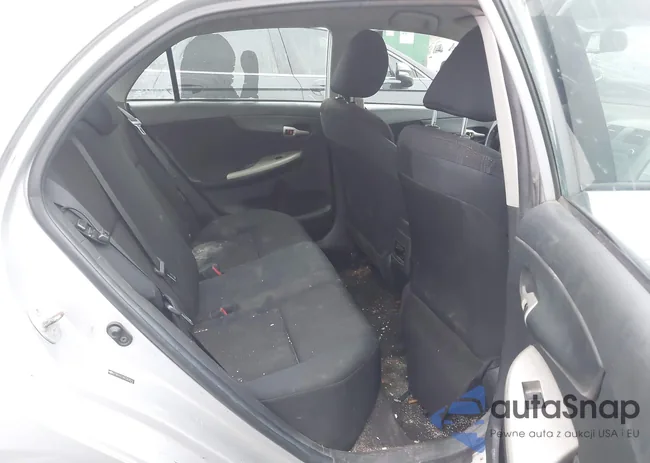 2T1BU4EE9BC562674: 43962341