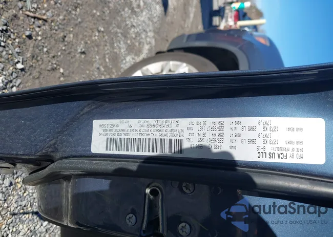 1C4PJMCB4KD484220: 43961370