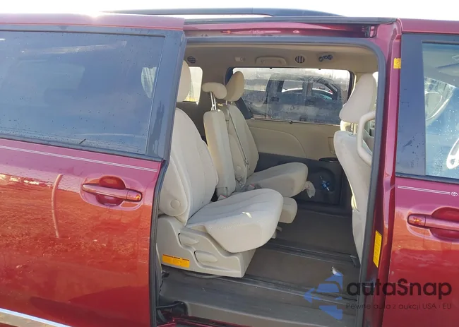 5TDKK3DC8CS254999: 43961490