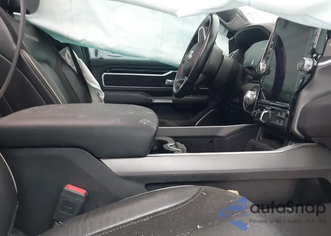 1C6SRFJT1MN685765: 43961705