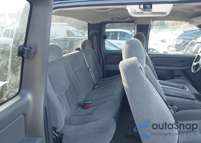 2GCEK19B261130028: 43961722