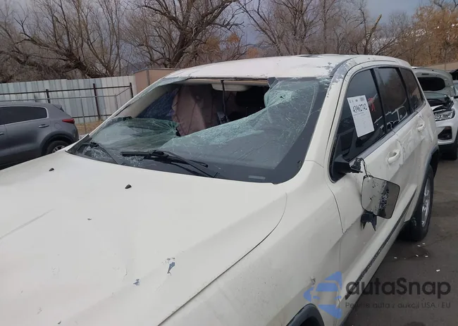 1C4RJFAG8CC214675: 43962742