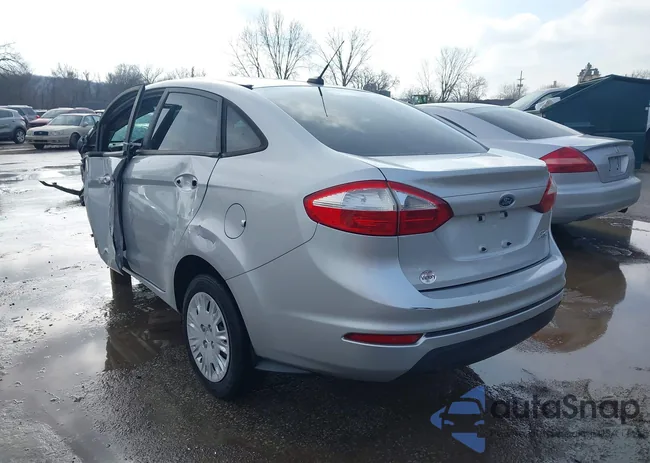 3FADP4AJ2GM111318: 43962883