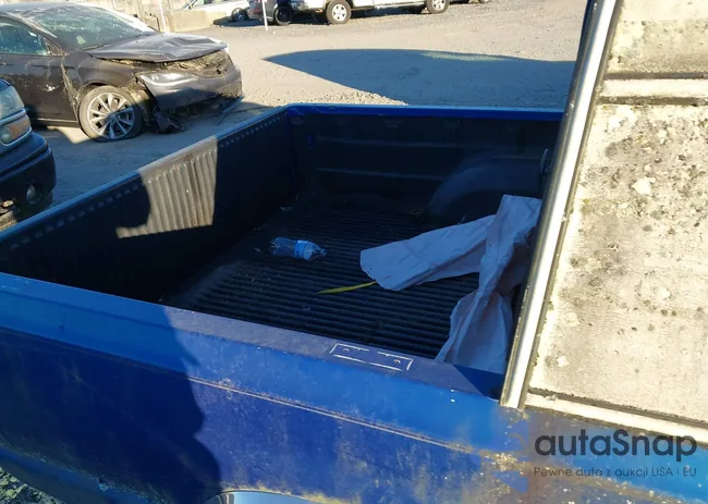 JA7FL24W8MP012323: 43962979