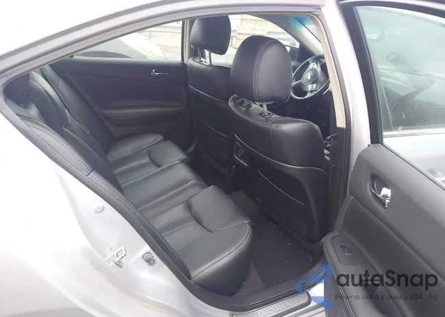 1N4AA5AP2BC843487: 43963128