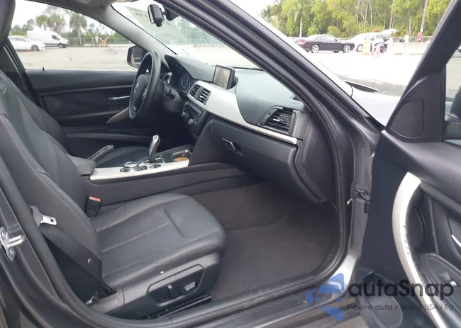 WBA3B1G59ENS77235: 43963138