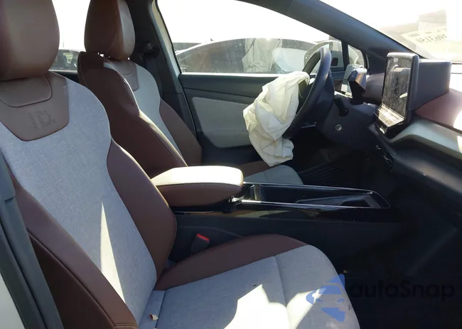 1V2DNPE86PC022134: 43963150