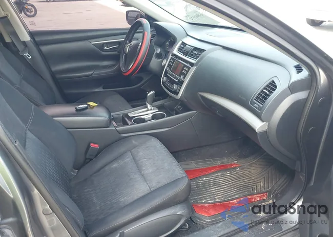 1N4AL3AP1JC213618: 43963174