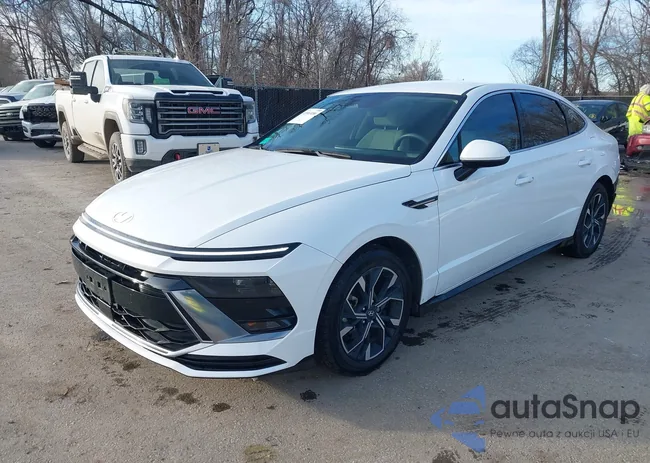 KMHL64JA9RA412060: 43963186