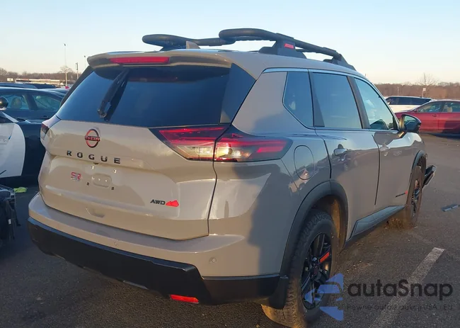 5N1BT3BB5SC852972: 43963280