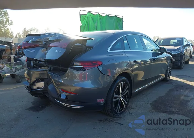 W1KEG2CB4PF034403: 43963301