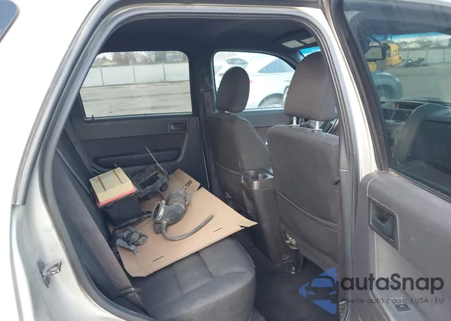 1FMCU9D70BKA08700: 43963334