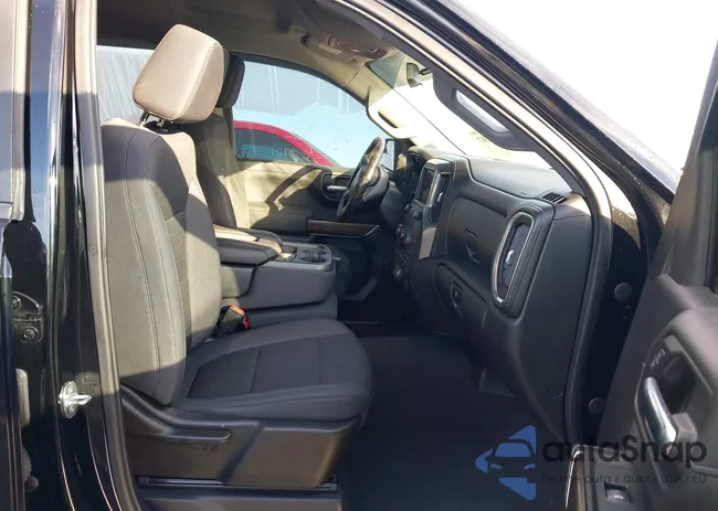 1GCRWCEK3KZ233709: 43962367