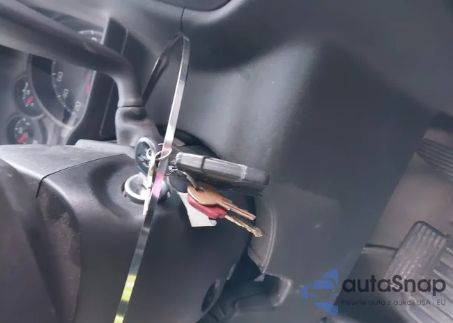 1GC0WLE74LF251367: 43962407