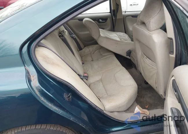 YV1RS61R612046465: 43962440