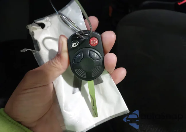 1FBZX2YM1HKB04944: 43962522