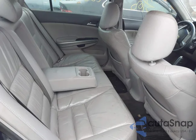 1HGCP36829A051208: 43962533