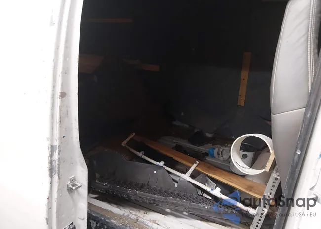 1GCFG15X071237383: 43962678