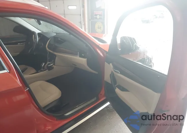 WBAVL1C51FVY32983: 43962722