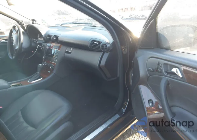 WDBRF92HX7F921810: 43962735