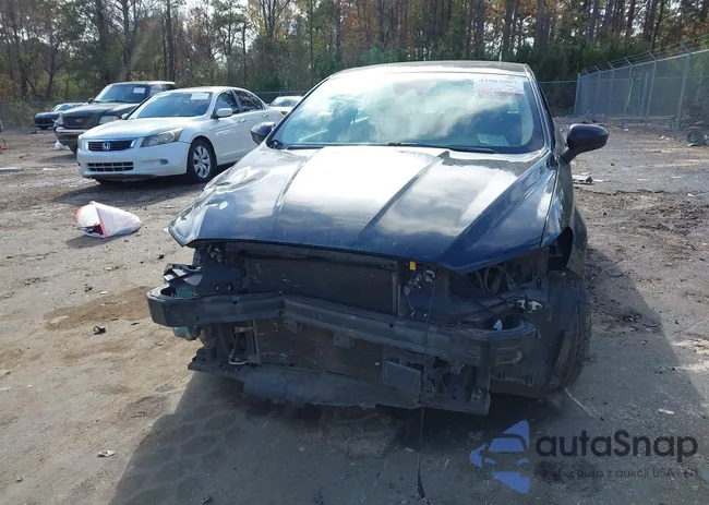 3FA6P0H75KR121946: 43963987