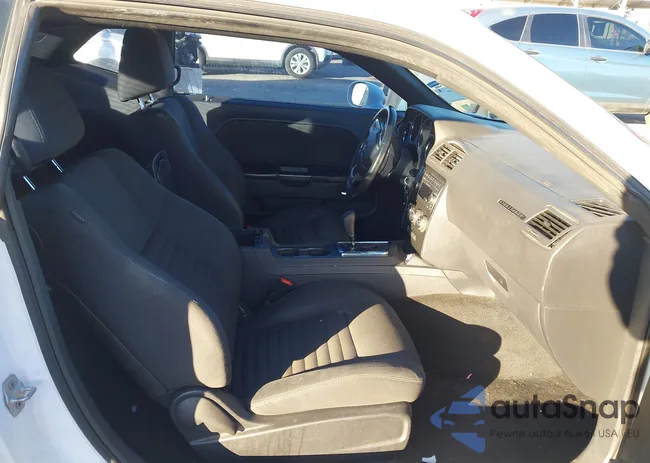 2C3CDYAG4DH692586: 43964005