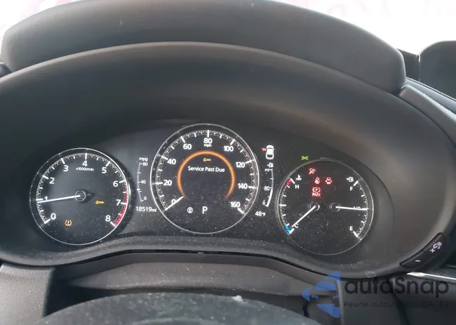 3MVDMBCL3MM234318: 43964008