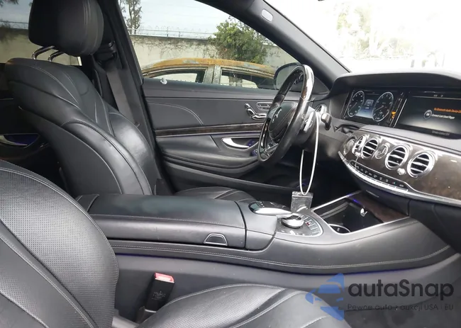 WDDUG8CB4FA135368: 43964079