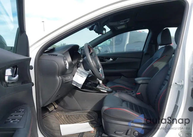 3KPF44AC0PE621416: 43964086