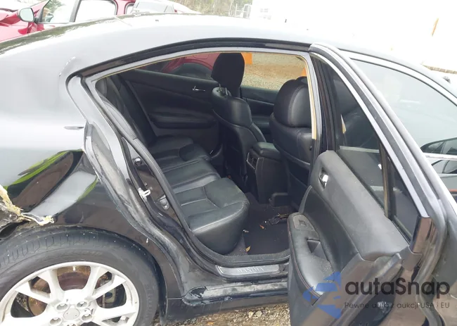 1N4AA5AP7DC824081: 43964225