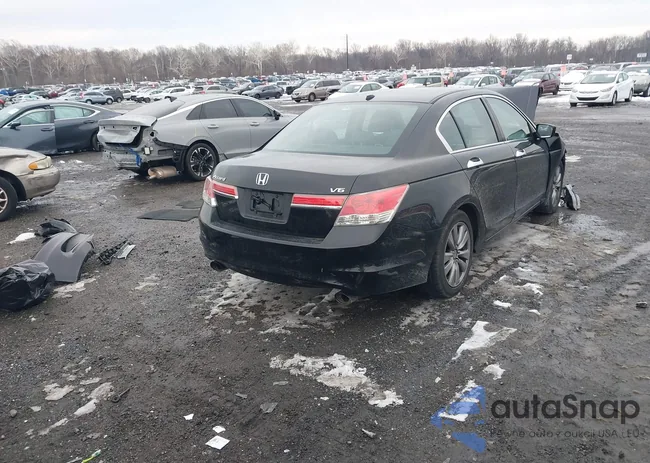 1HGCP3F81CA038862: 43964264