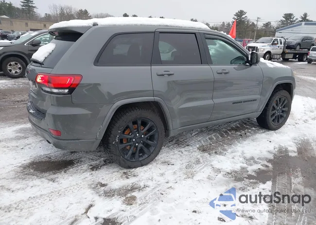 1C4RJFAG5MC743406: 43964341