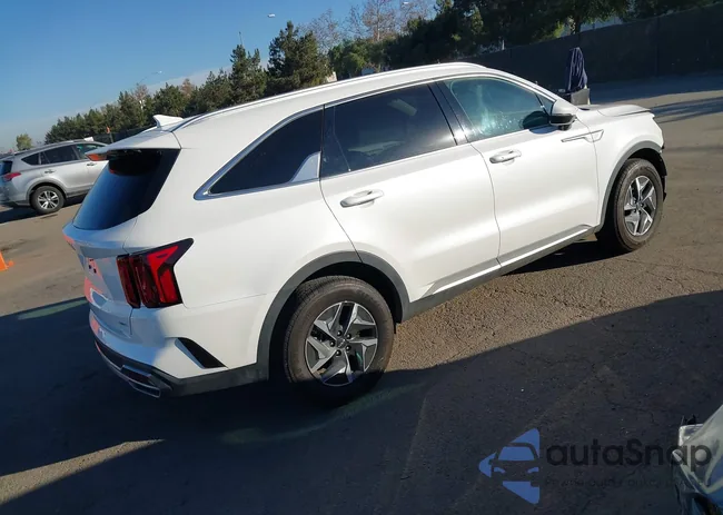 KNDRH4LG8P5175593: 43963418