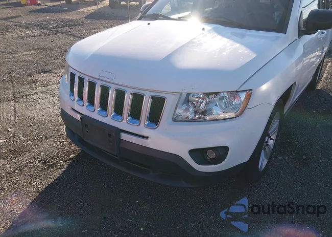 1C4NJDBB4DD225559: 43963523