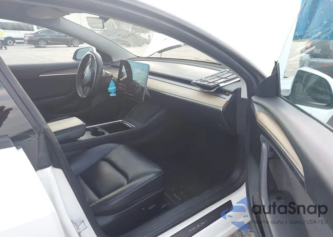 5YJ3E1EA4NF157593: 43963559