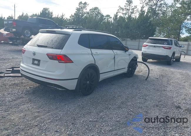 3VV3B7AX4MM138088: 43963723