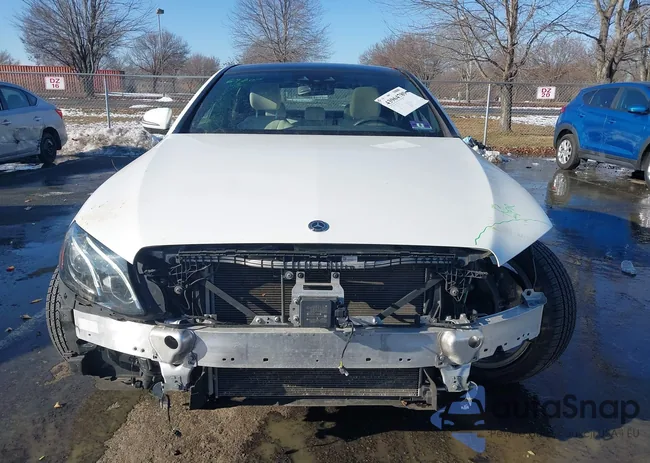 WDDZF4KB5KA521634: 43964789