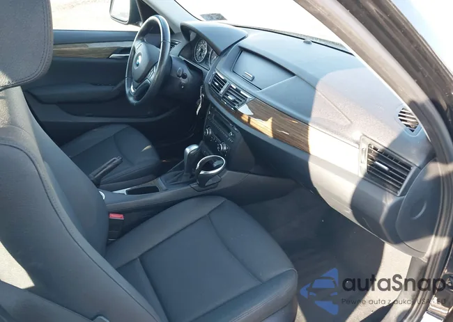 WBAVM5C54EVV92279: 43964817