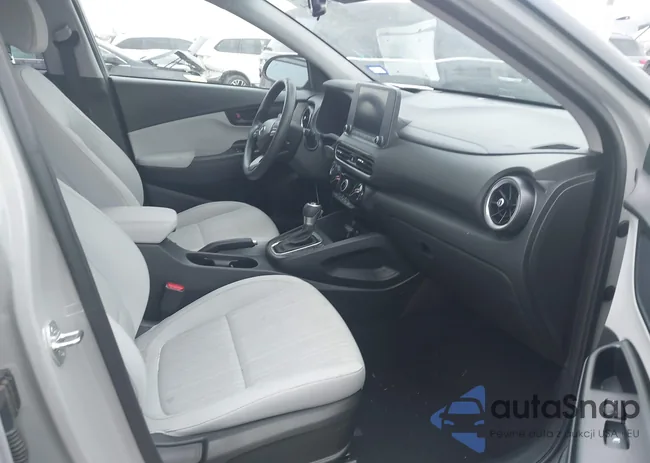 KM8K6CAB1NU883546: 43964844